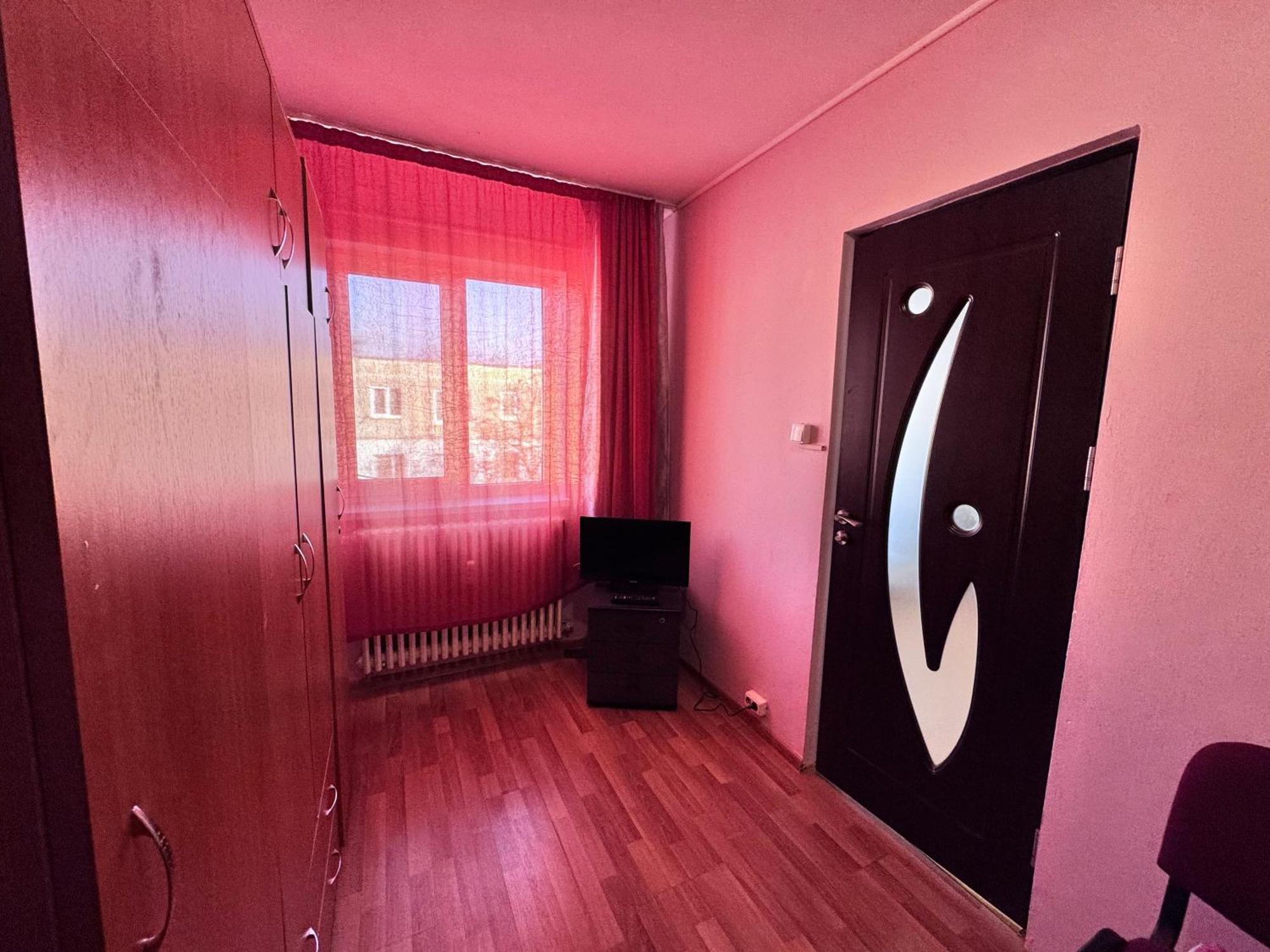 Cozy Apartments Bacau Bagian luar foto